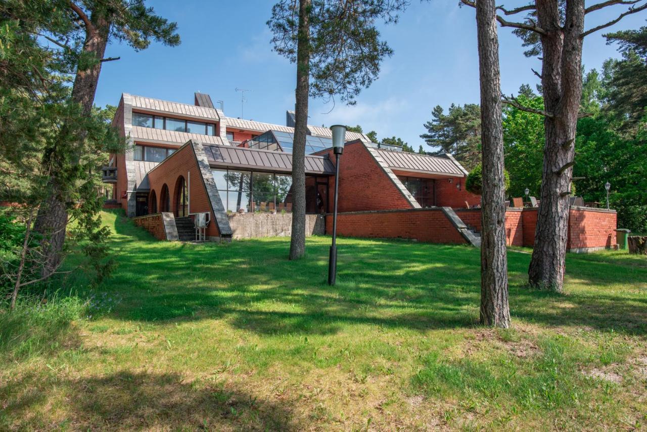 Villa Andropoff Pärnu Exteriör bild