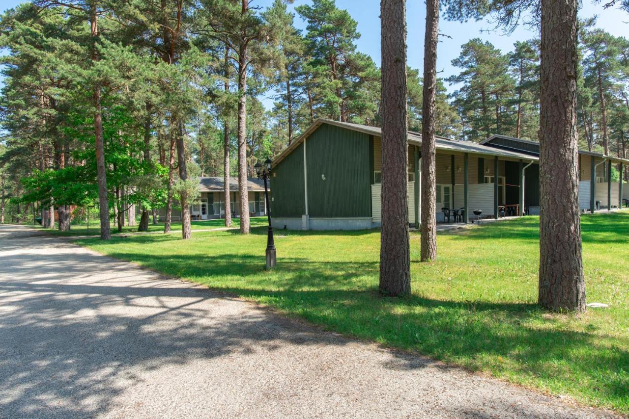 Villa Andropoff Pärnu Exteriör bild