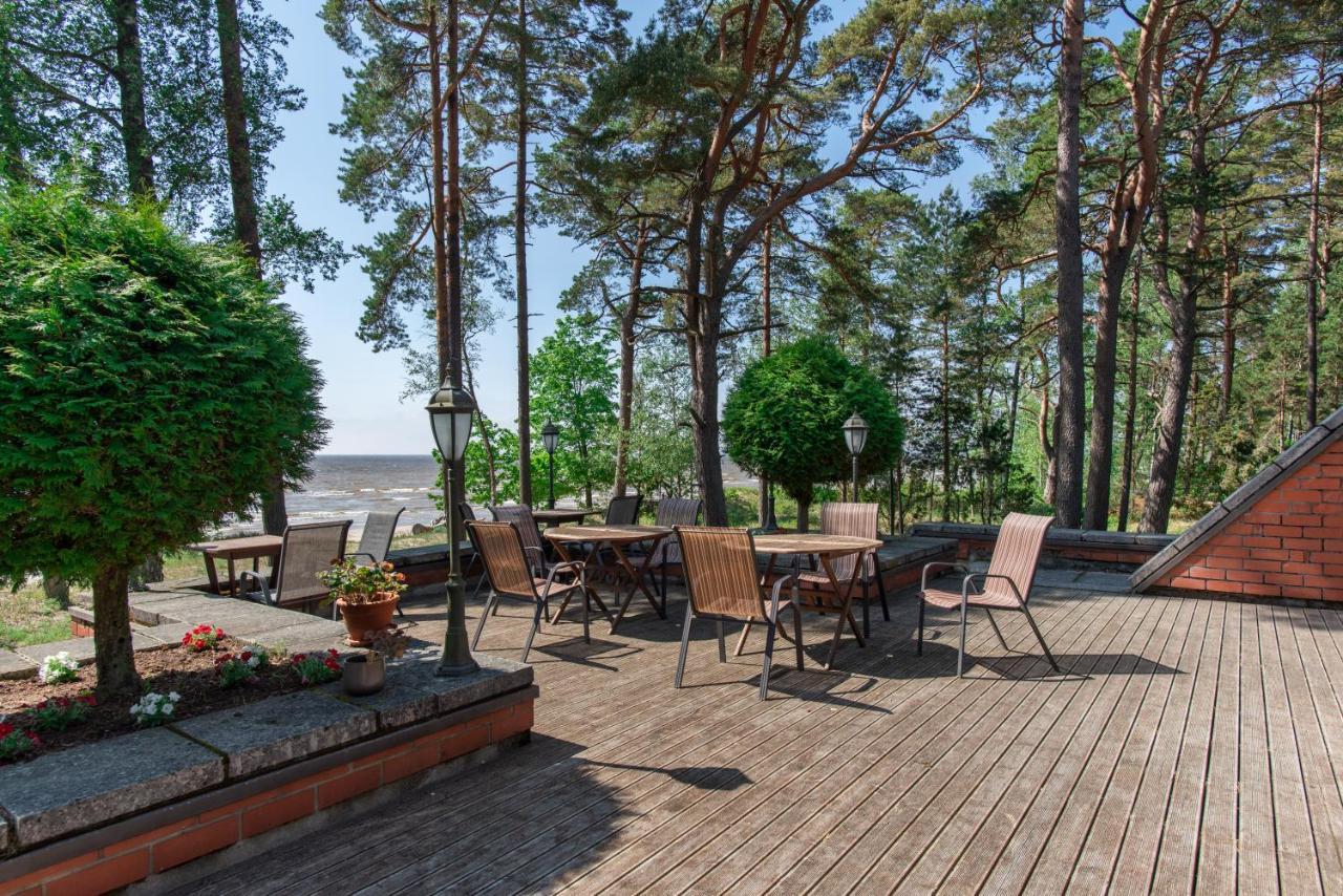 Villa Andropoff Pärnu Exteriör bild